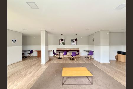 Apartamento para alugar com 24m², 1 quarto e sem vaga Apartamento para alugar com 24m², 1 quarto e sem vagaSalão de Festas