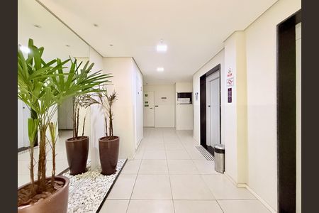 Apartamento para alugar com 24m², 1 quarto e sem vaga Apartamento para alugar com 24m², 1 quarto e sem vagaHall Social Bloco