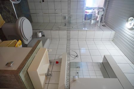 Apartamento para alugar com 70m², 2 quartos e 1 vagaBanheiro 