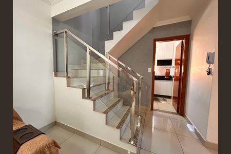 Apartamento à venda com 105m², 2 quartos e 2 vagas