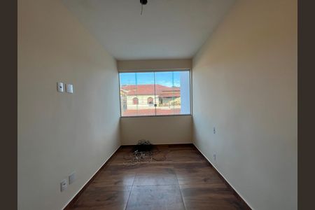 Casa à venda com 130m², 3 quartos e 2 vagas