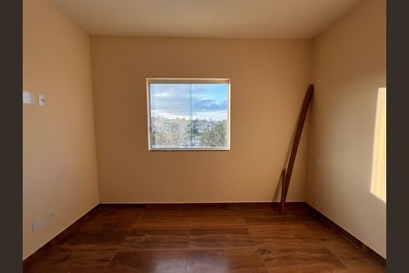Casa à venda com 130m², 3 quartos e 2 vagas