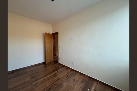 Casa à venda com 130m², 3 quartos e 2 vagas
