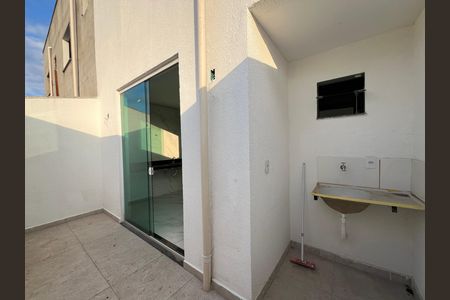 Casa à venda com 3 quartos, 130m² em Copacabana, Belo Horizonte