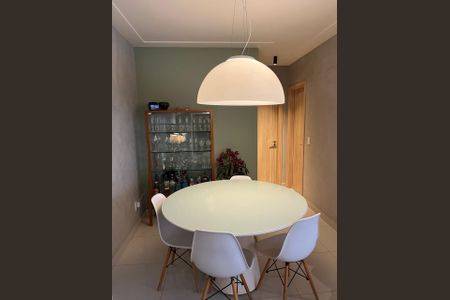 Apartamento à venda com 73m², 2 quartos e 2 vagas Apartamento à venda com 73m², 2 quartos e 2 vagassala