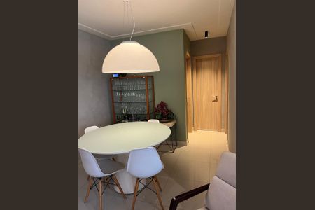 Apartamento à venda com 73m², 2 quartos e 2 vagas Apartamento à venda com 73m², 2 quartos e 2 vagassala