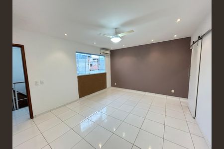 Casa para alugar com 195m², 4 quartos e 1 vagaQuarto 4 - Suíte