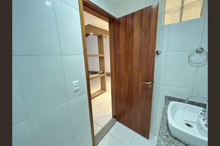 Casa para alugar com 195m², 4 quartos e 1 vagaBanheiro Social