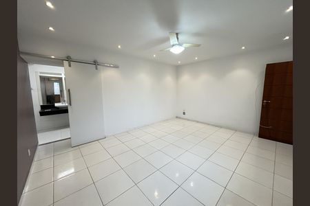 Casa para alugar com 195m², 4 quartos e 1 vagaQuarto 4 - Suíte