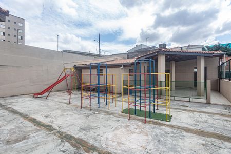 Apartamento à venda com 42m², 2 quartos e 1 vagaÁrea comum - Playground