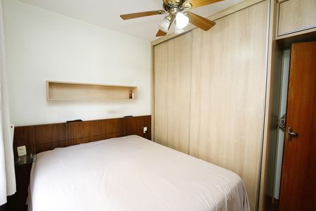 Quarto 1 de apartamento para alugar com 3 quartos, 70m² em Nova Cachoeirinha, Belo Horizonte