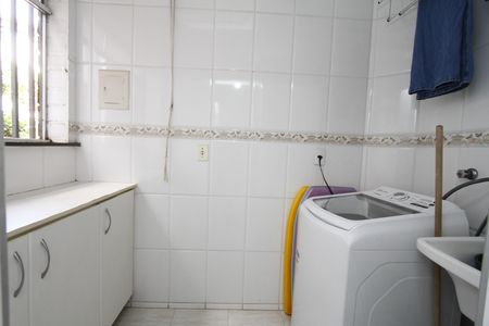 Apartamento para alugar com 70m², 3 quartos e 1 vagaÁrea de Serviço