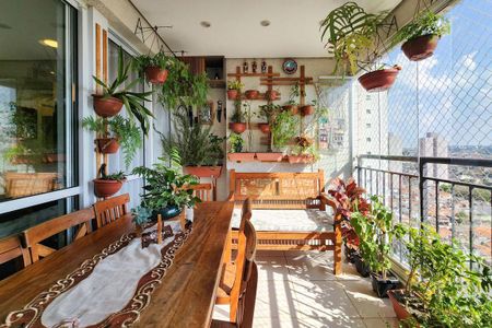 Apartamento para alugar com 96m², 3 quartos e 2 vagas Apartamento para alugar com 96m², 3 quartos e 2 vagasVaranda gourmet