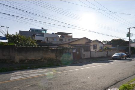 Casa à venda com 450m², 3 quartos e 6 vagasFachada