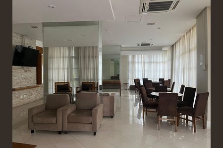 Apartamento para alugar com 77m², 3 quartos e 2 vagas Apartamento para alugar com 77m², 3 quartos e 2 vagasÁrea comum - Salão de festas