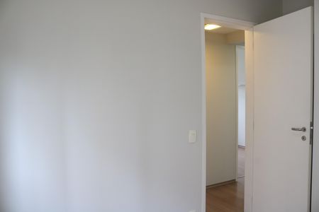 Apartamento para alugar com 77m², 3 quartos e 2 vagasQuarto 2