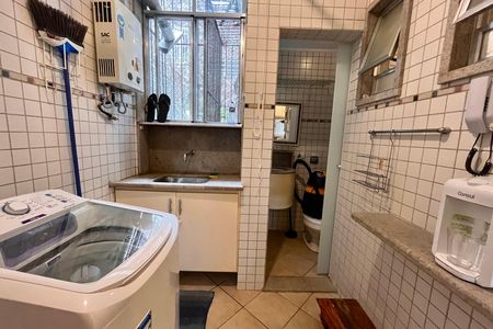 Apartamento para alugar com 104m², 2 quartos e sem vaga Apartamento para alugar com 104m², 2 quartos e sem vagaÁrea de Serviço