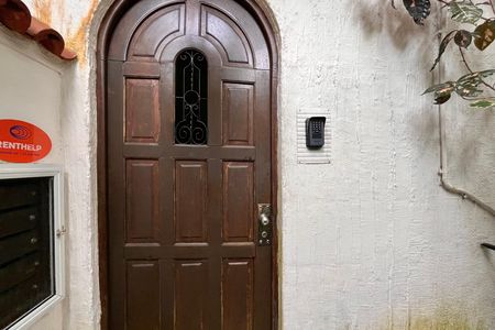 Apartamento para alugar com 104m², 2 quartos e sem vaga Apartamento para alugar com 104m², 2 quartos e sem vagaFachada