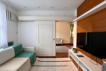 Apartamento para alugar com 104m², 2 quartos e sem vaga Apartamento para alugar com 104m², 2 quartos e sem vagaSala de tv