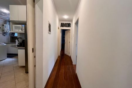 Apartamento para alugar com 104m², 2 quartos e sem vaga Apartamento para alugar com 104m², 2 quartos e sem vagaCorredor