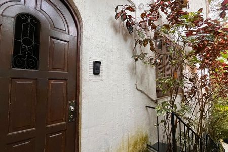 Apartamento para alugar com 104m², 2 quartos e sem vaga Apartamento para alugar com 104m², 2 quartos e sem vagaFachada
