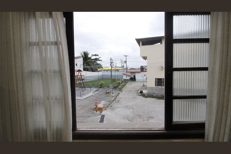 Casa de condomínio para alugar com 220m², 4 quartos e 2 vagasCozinha