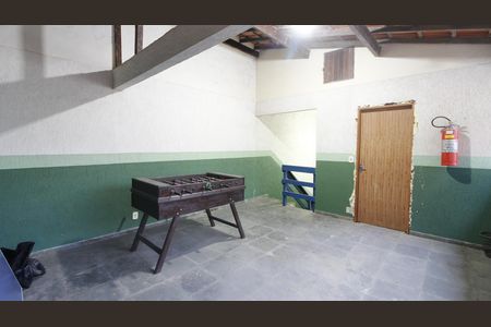 Casa de condomínio para alugar com 220m², 4 quartos e 2 vagasSalão de jogos