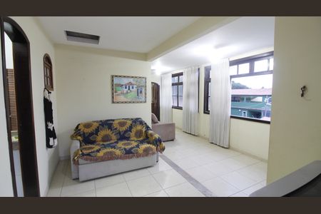 Casa de condomínio para alugar com 220m², 4 quartos e 2 vagasSala 2