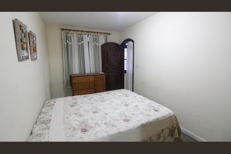 Casa de condomínio para alugar com 220m², 4 quartos e 2 vagasSuíte 2