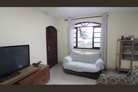Casa de condomínio para alugar com 220m², 4 quartos e 2 vagasSala 1