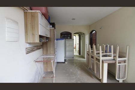Casa de condomínio para alugar com 220m², 4 quartos e 2 vagasÁrea de Serviço