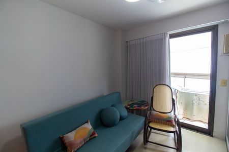Apartamento à venda com 190m², 4 quartos e 2 vagas Apartamento à venda com 190m², 4 quartos e 2 vagas Suíte 1