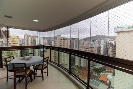 Varanda de apartamento à venda com 4 quartos, 190m² em Icaraí, Niterói