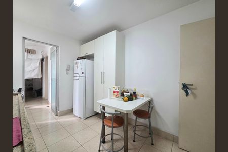 Apartamento para alugar com 80m², 2 quartos e 1 vagaCozinha