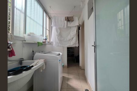 Apartamento para alugar com 80m², 2 quartos e 1 vagaÁrea de Serviço