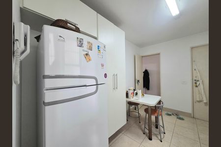 Apartamento para alugar com 80m², 2 quartos e 1 vagaCozinha
