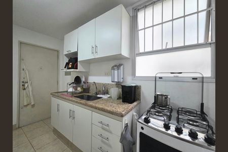 Apartamento para alugar com 80m², 2 quartos e 1 vagaCozinha