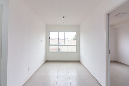 Sala  de apartamento para alugar com 2 quartos, 39m² em Jardim Boa Vista (zona Oeste), Osasco