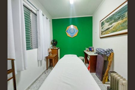 Casa para alugar com 165m², 3 quartos e 2 vagas Casa para alugar com 165m², 3 quartos e 2 vagasQuarto 2