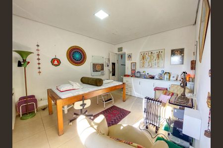 Casa para alugar com 165m², 3 quartos e 2 vagas Casa para alugar com 165m², 3 quartos e 2 vagasSuite