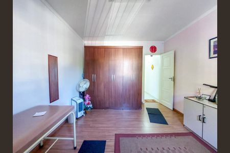 Casa para alugar com 165m², 3 quartos e 2 vagas Casa para alugar com 165m², 3 quartos e 2 vagasQuarto 1