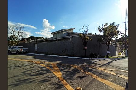 Fachada do Imóvel de casa para alugar com 3 quartos, 420m² em City América, São Paulo