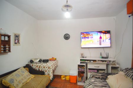 Casa à venda com 299m², 2 quartos e 2 vagasSala
