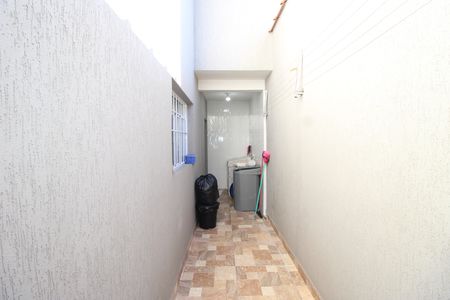 Casa à venda com 98m², 3 quartos e 2 vagasÁrea de Serviço