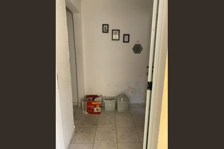 Casa à venda com 168m², 3 quartos e 2 vagasCorredor