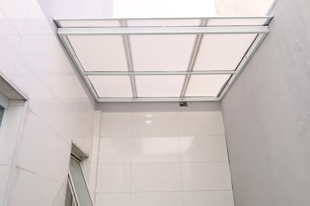 Casa de condomínio para alugar com 70m², 2 quartos e 1 vagaÁrea de Serviço