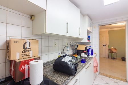 Apartamento à venda com 74m², 3 quartos e 1 vaga Apartamento à venda com 74m², 3 quartos e 1 vagaCozinha