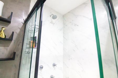 Banheiro de kitnet/studio à venda com 1 quarto, 27m² em Santo Amaro, São Paulo