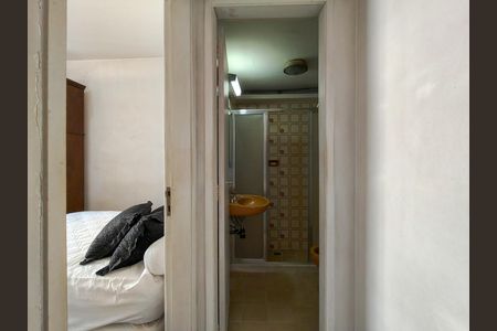Corredor de apartamento à venda com 1 quarto, 75m² em Vila Isabel, Rio de Janeiro