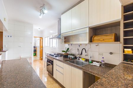 Apartamento à venda com 94m², 3 quartos e 2 vagas Apartamento à venda com 94m², 3 quartos e 2 vagasCozinha